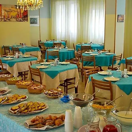 Moja Hotel 3*