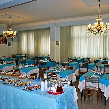 Moja 3* Cesenatico